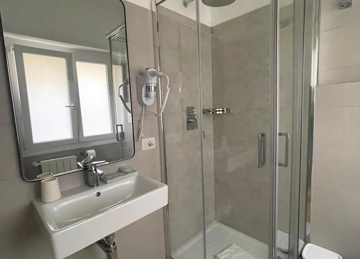Luciano Primavera Apartment Italy