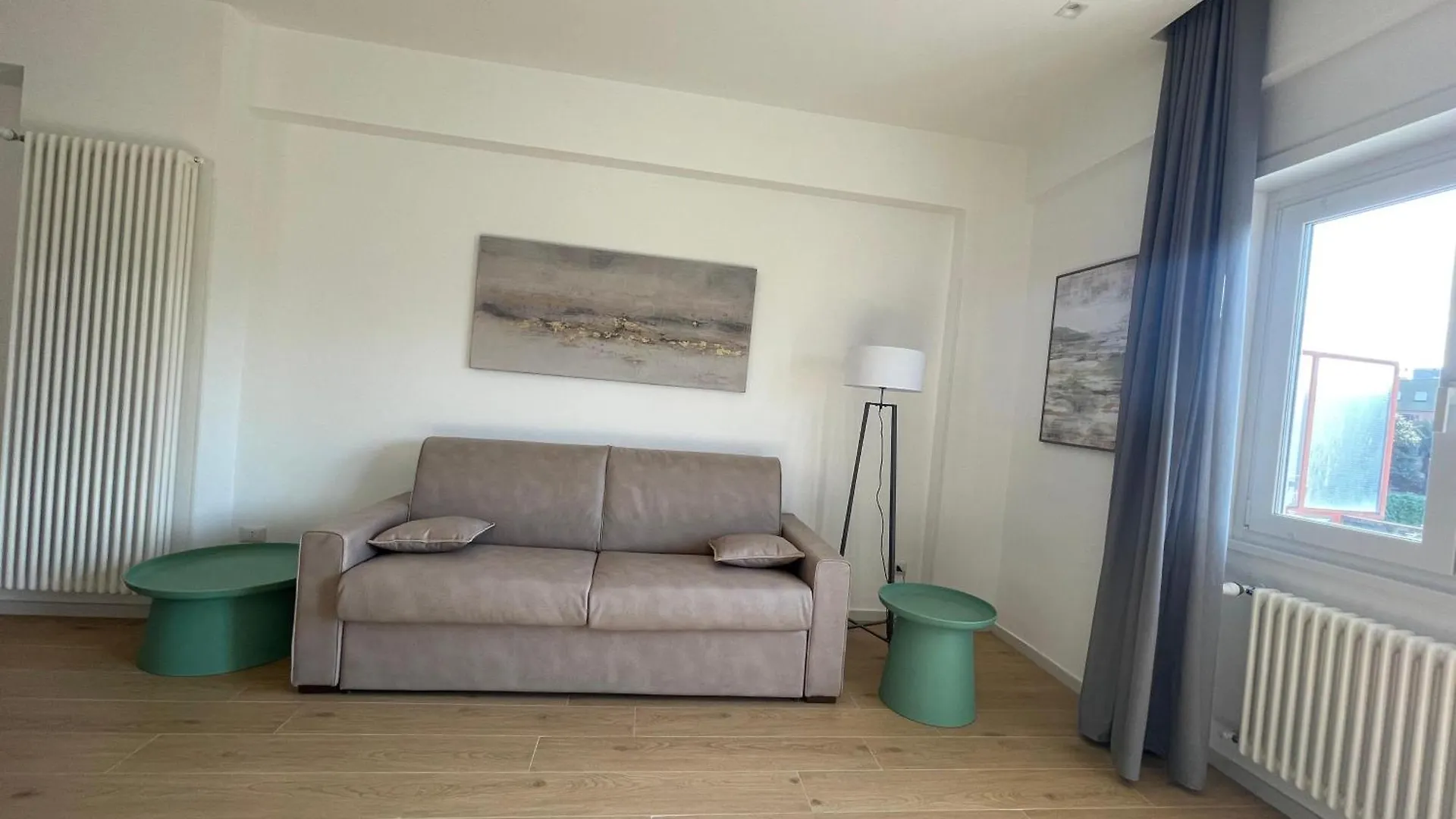 Luciano Primavera Apartment