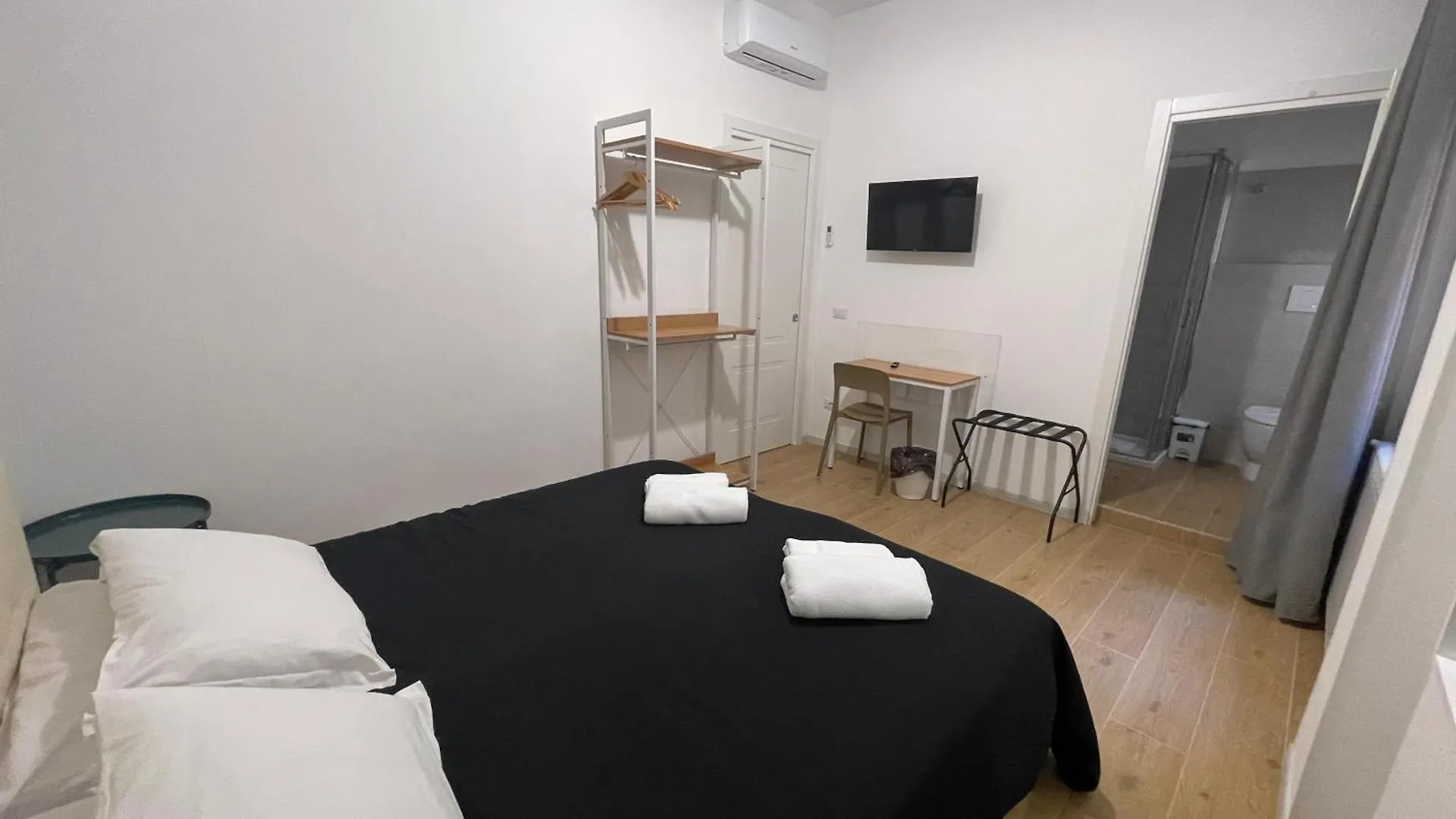 Luciano Primavera Apartment Italy