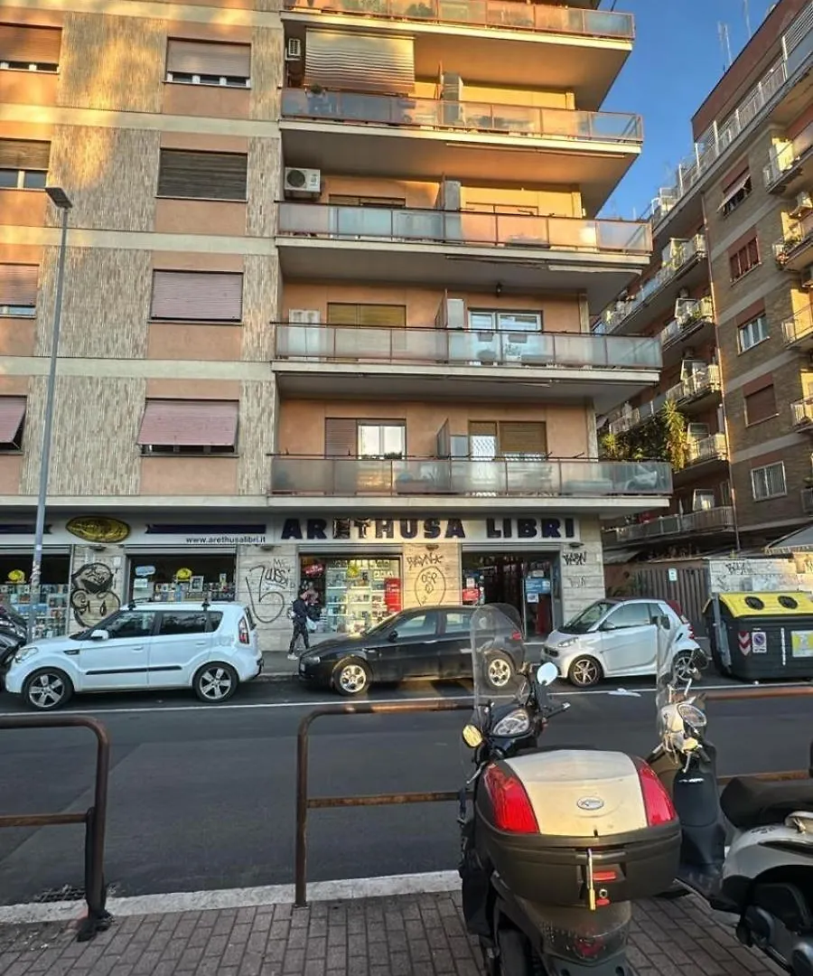 Luciano Primavera Apartment