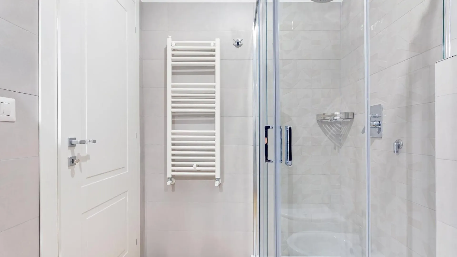 Luciano Primavera Apartment Italy