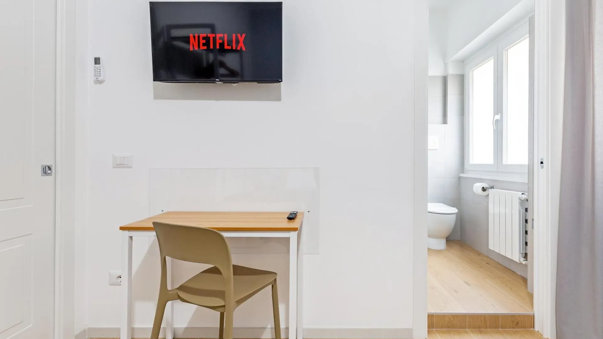 Luciano Primavera Apartment