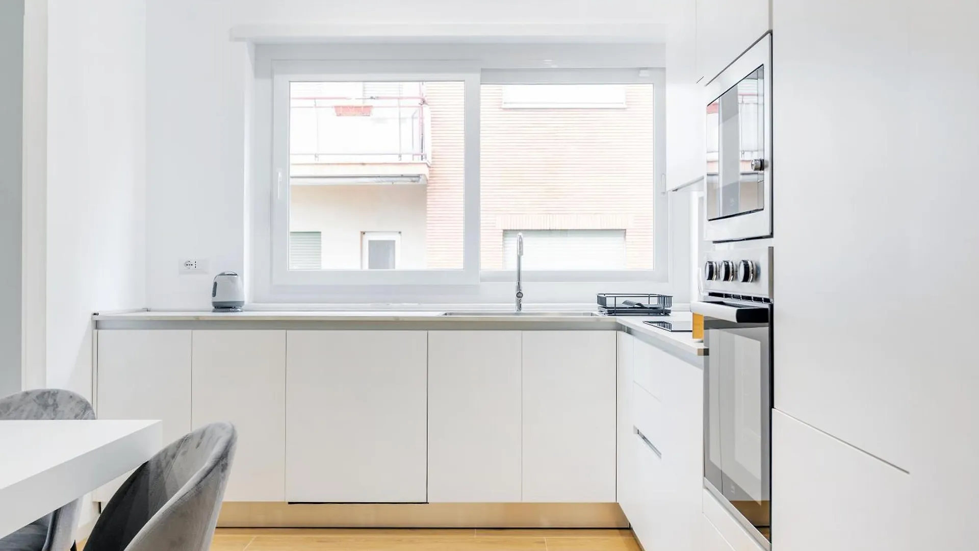 Luciano Primavera Apartment Italy